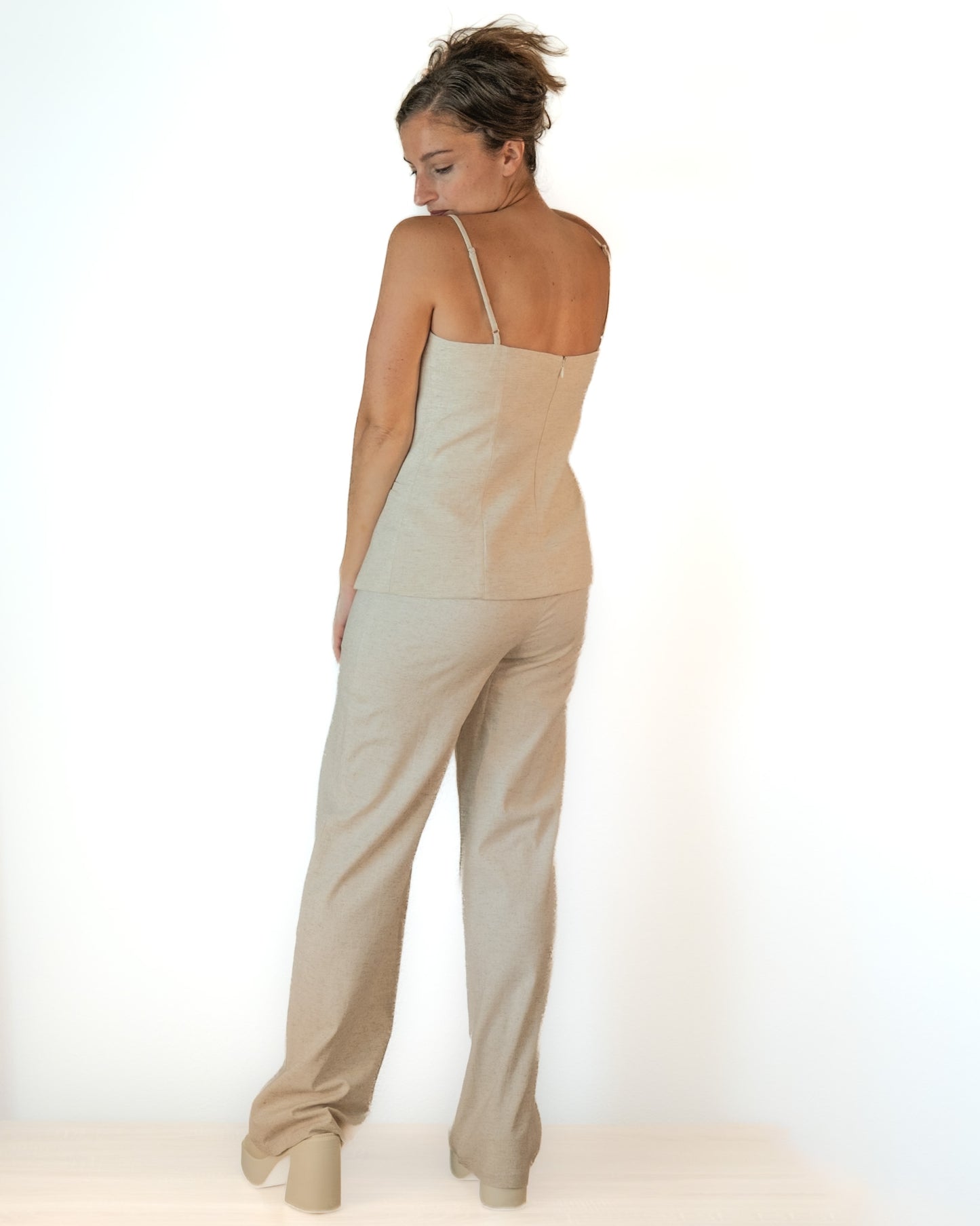 Cute as a Button Linen Set