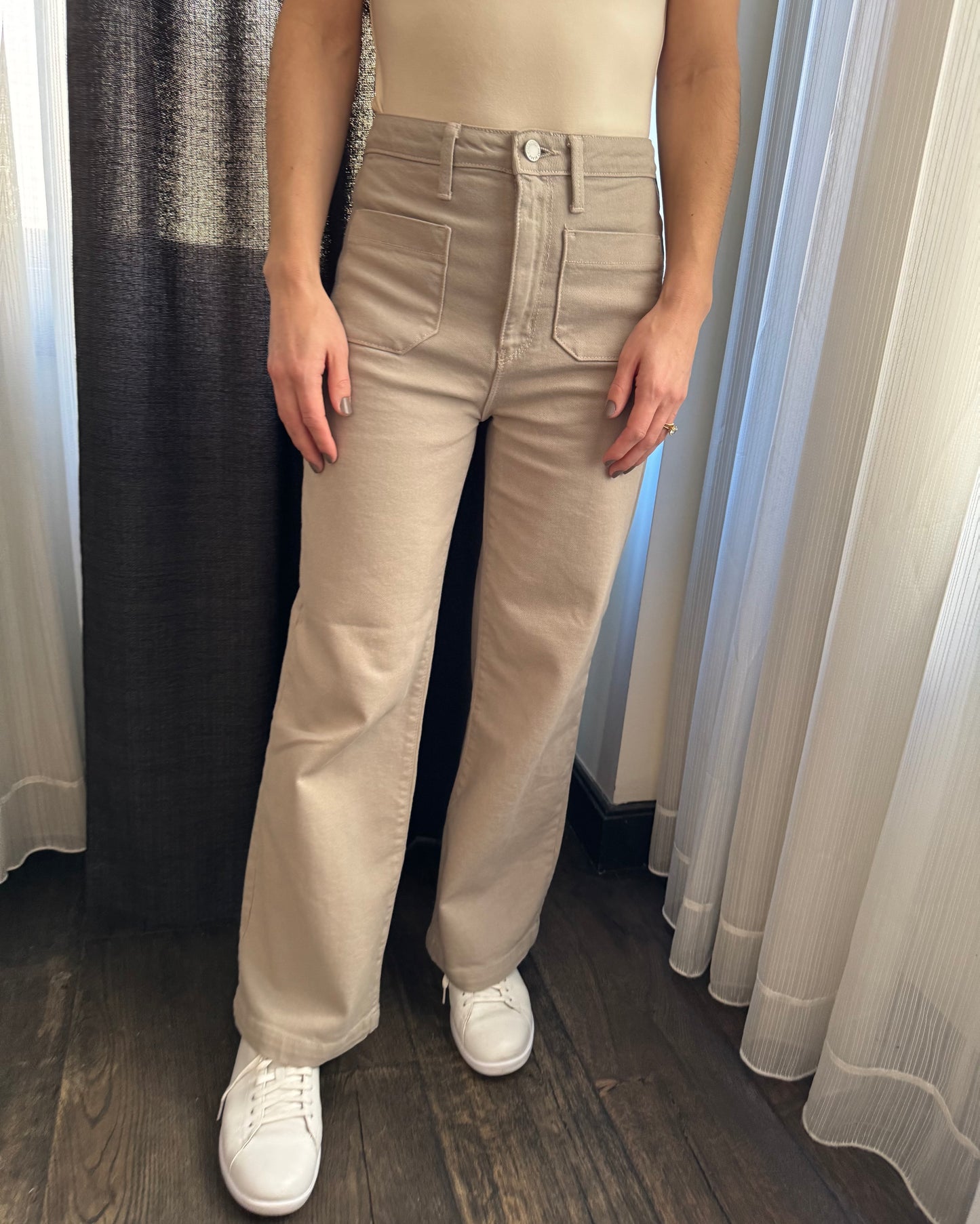 Double Pocket Wide Leg Jeans