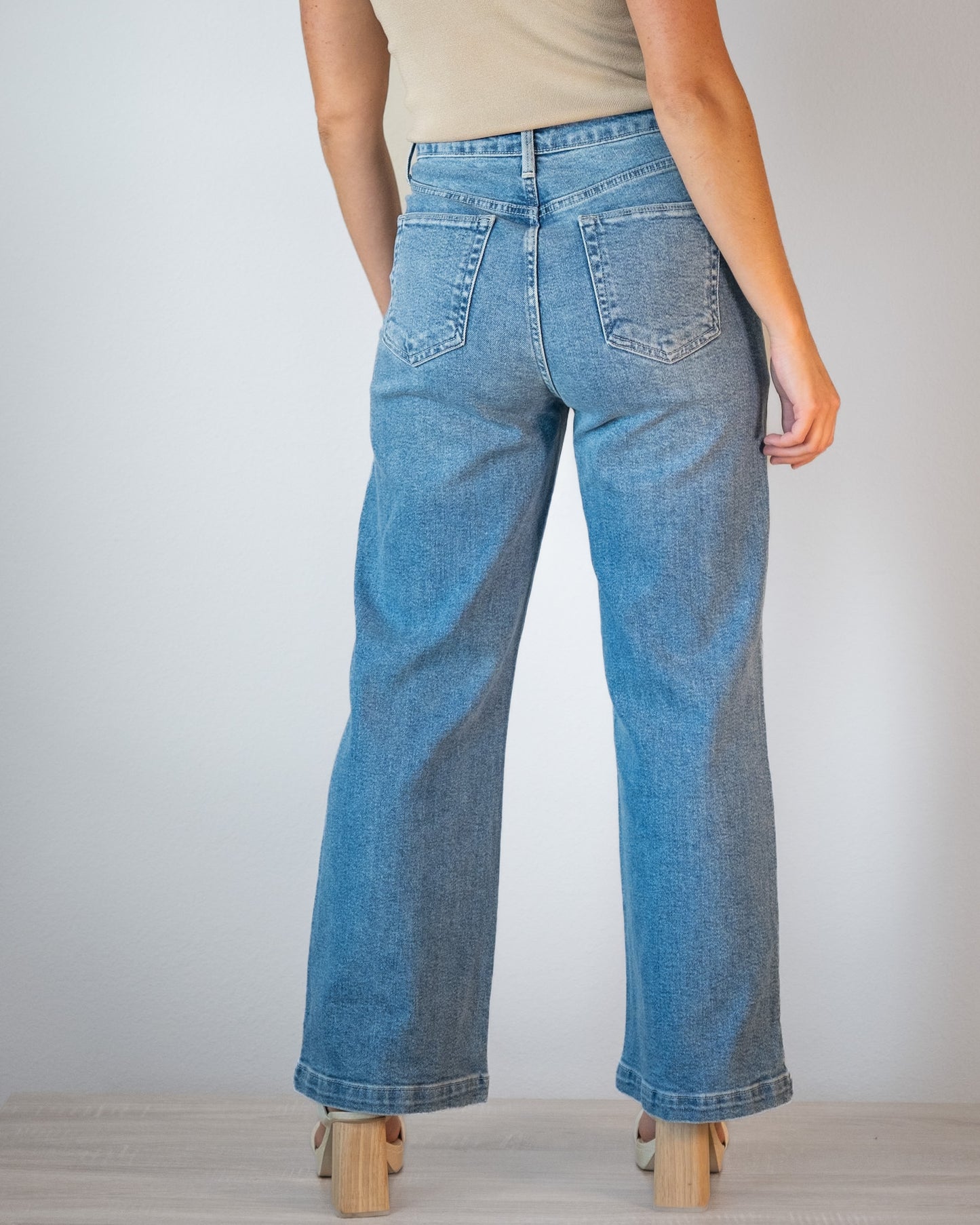 Double Pocket Denim Wide Leg Jeans