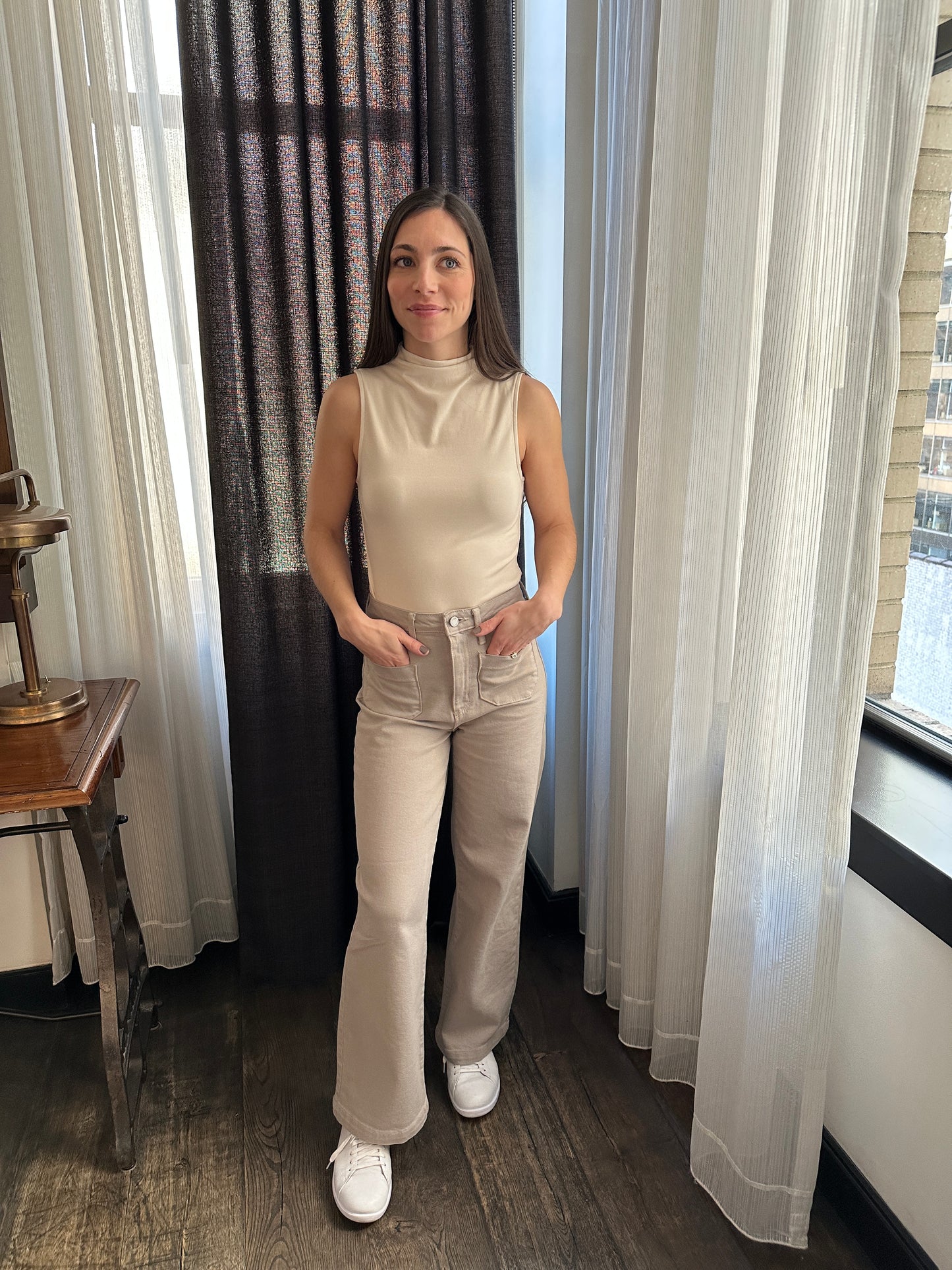 Double Pocket Wide Leg Jeans